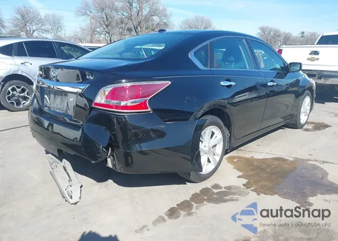 2015 Nissan Altima 2.5 Sv z USA, uszkodzony, nr VIN 1N4AL3AP4FC291821